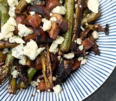 Grilled asparagus & mushrooms with Stilton