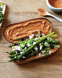 Grilled asparagus subs with smoky French dressing