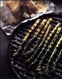 Grilled asparagus with shaved Parmesan
