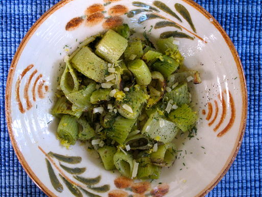 Grilled baby fennel with lemon and pecorino 