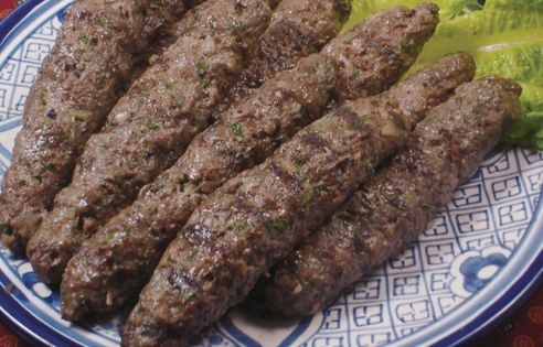 Grilled beef fingers (Kefta mishwi)