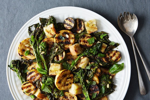 Grilled bread salad with broccoli rabe and summer squash