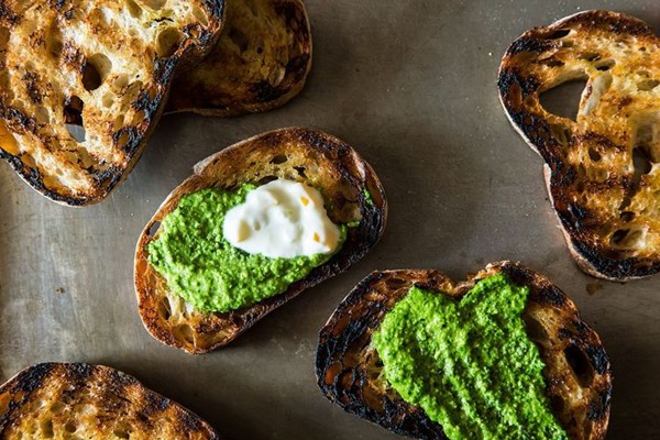 Grilled bread with thyme pesto and preserved lemon cream