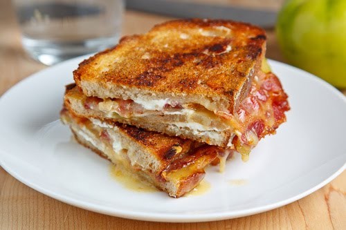 Grilled Brie and goat cheese sandwich with bacon and green tomato