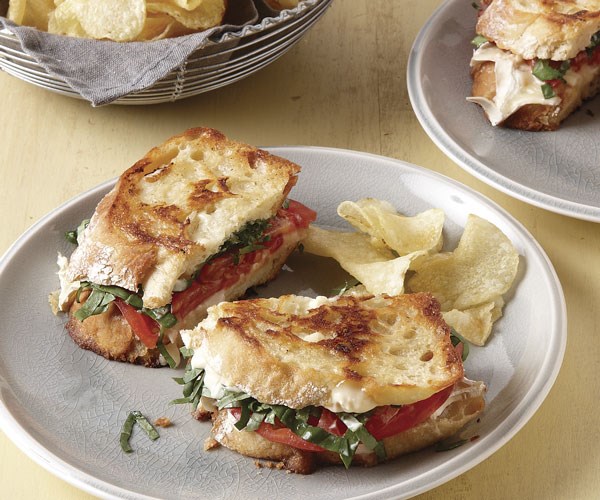 Grilled Brie and tomato