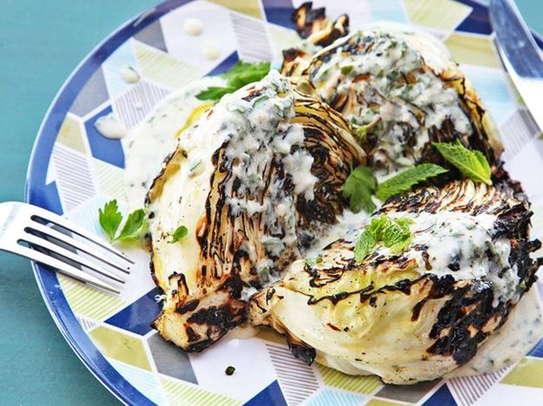 Grilled cabbage with yogurt and mint