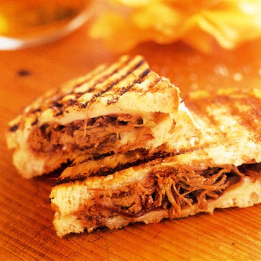 Grilled cheese / pulled short ribs / pickled red onions