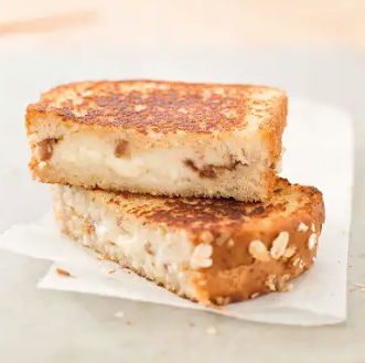 Grilled cheese sandwiches with Asiago and dates