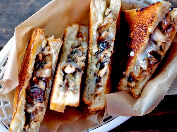 Grilled cheese sandwiches with sautéed mushrooms