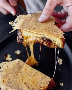 Grilled cheese with braised short ribs