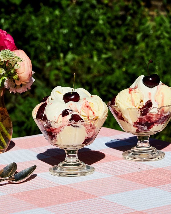 Grilled cherries jubilee
