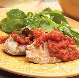 Grilled chicken & arugula salad with grilled tomato salsa