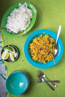 Grilled chicken and toasted coconut salad (Ayam jeruk)