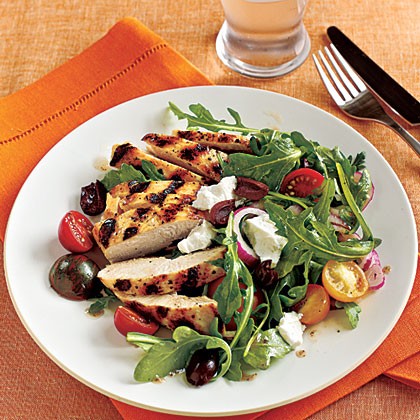 Grilled chicken and tomato salad