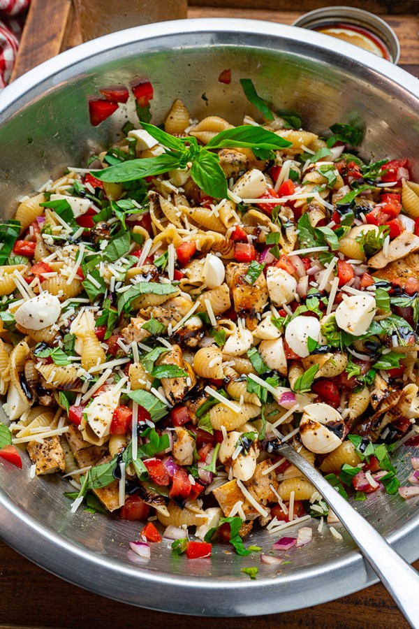 Grilled chicken bruschetta pasta salad