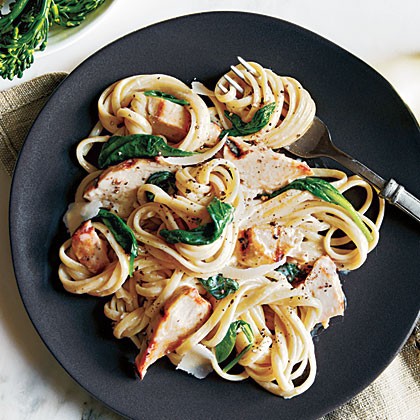 Grilled chicken Florentine pasta