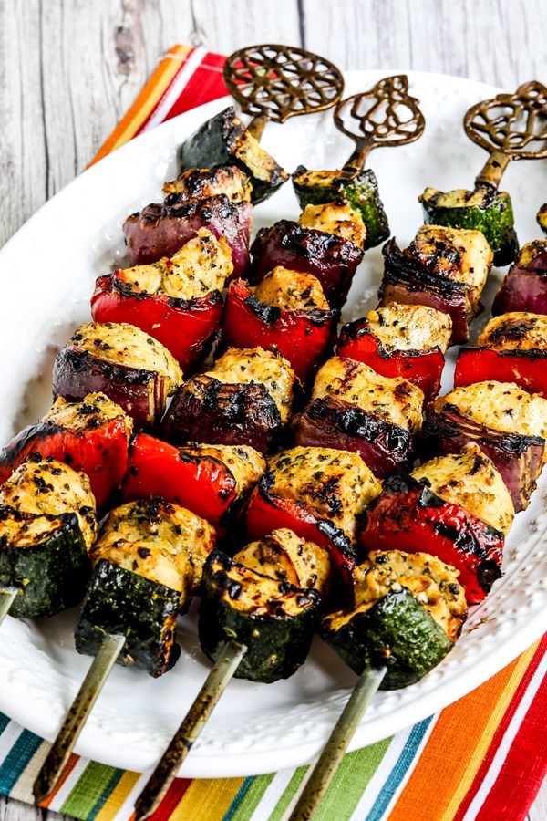 Grilled chicken kabobs with vegetables