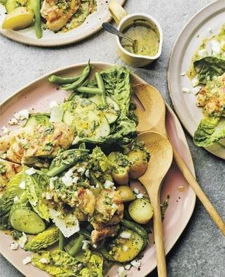 Grilled chicken salad with dragoncello sauce
