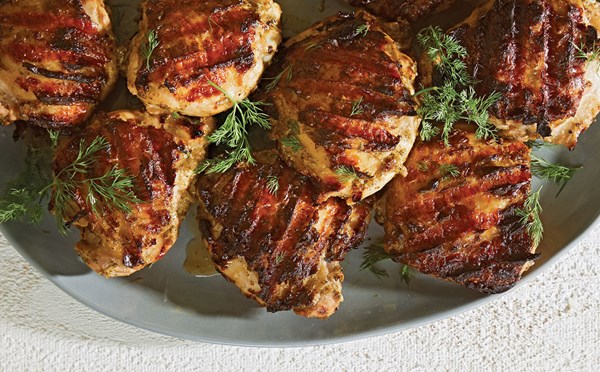 Grilled chicken thighs with mustard and dill