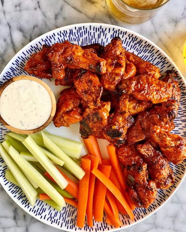 Grilled chicken wings