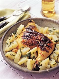 Grilled chicken with chiltepín chiles (Pollo asado al chiltepín)