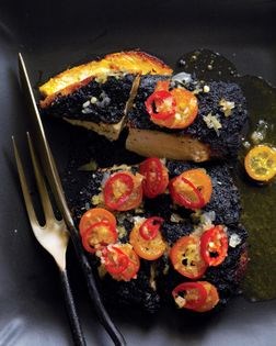 Grilled chicken with kumquat-lemongrass dressing 