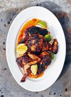 Grilled chicken with salsa roja and lime