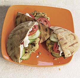Grilled chickpea burgers with creamy lemon tahini sauce