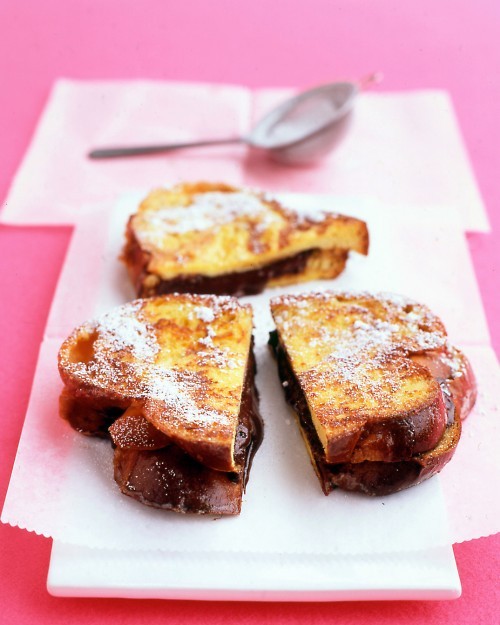 Grilled chocolate sandwiches