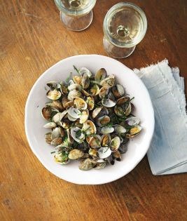 Grilled clams and cockles