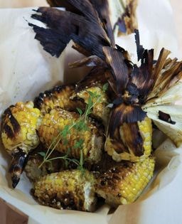 Grilled corn on the cob + sumac sauce (Balal ba somaq)