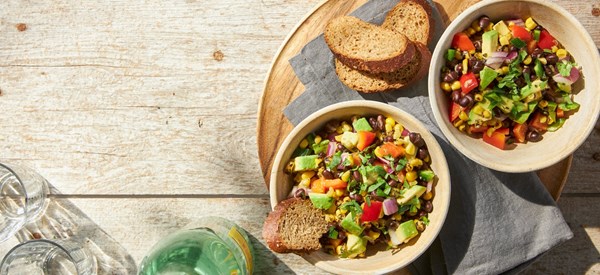 Grilled corn salad with jalapeño dressing 