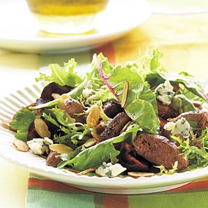 Grilled duck breast salad with Champagne-honey vinaigrette