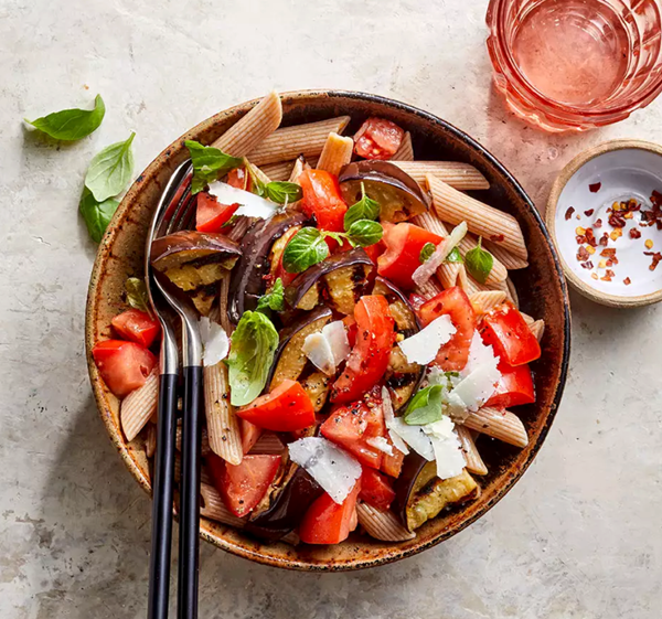 Grilled eggplant & tomato pasta