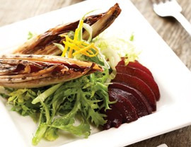 Grilled endive and pear salad
