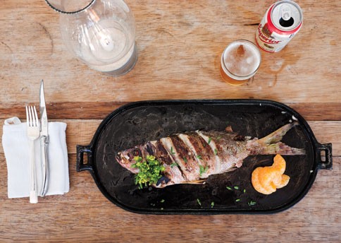 Grilled fish with tangerine and marjoram