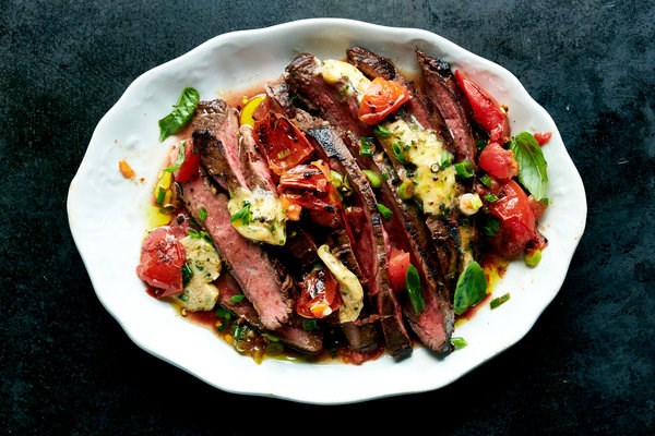 Grilled flank steak with Worcestershire butter