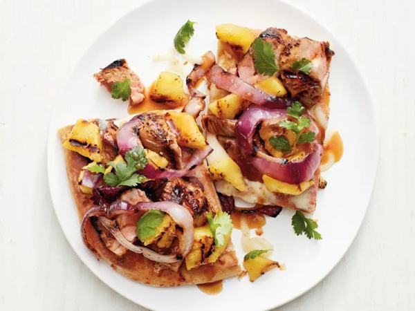 Grilled flatbread with pork and pineapple