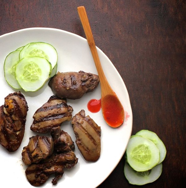 Grilled ginger-glazed chicken livers with spicy plum sauce