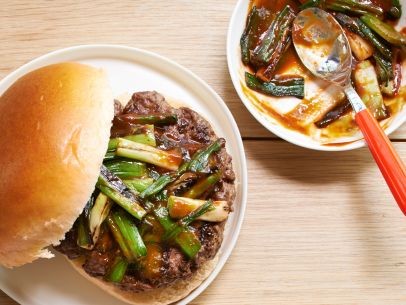 Grilled hoisin scallions
