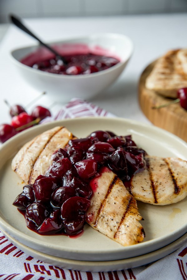 Grilled honey chicken with cherry sauce
