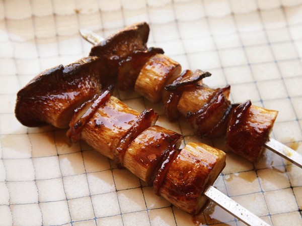 Grilled king oyster mushrooms with bacon and teriyaki glaze 