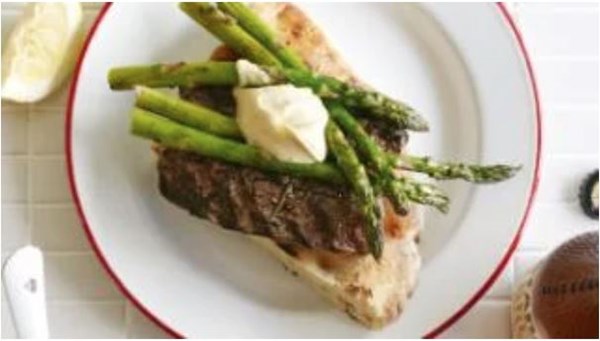 Grilled lamb with asparagus and anchovy aioli