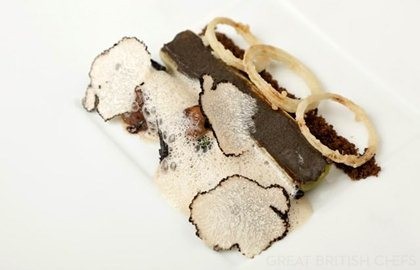 Grilled leek, aubergine and mushrooms