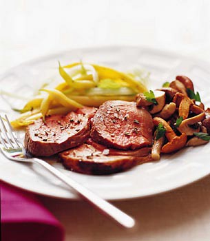 Grilled leg of lamb with rosemary salt