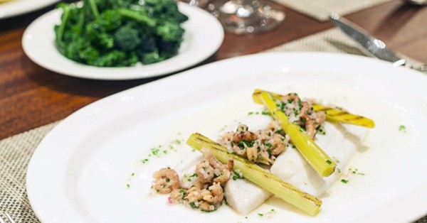 Grilled lemon sole with English mustard dressing and brown shrimp