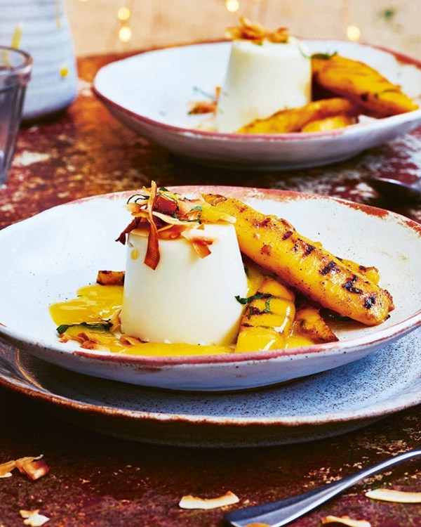 Grilled mango and coconut 'pannacotta'
