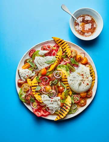 Grilled mango, tomato and burrata platter