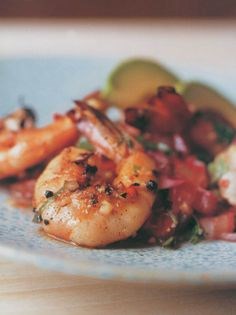 Grilled marinated shrimp with salsa fresca