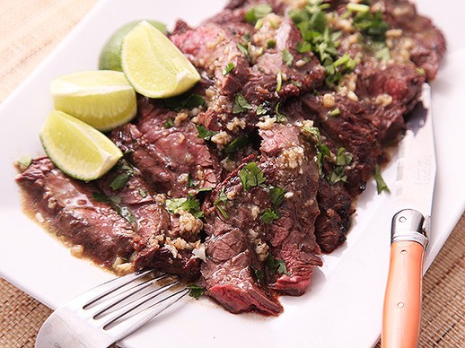 Grilled mojo-marinated skirt steak